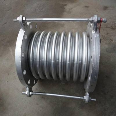 水泵不銹鋼膨脹節的應用作用