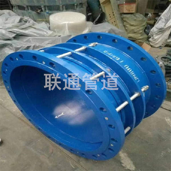 ���������s���^