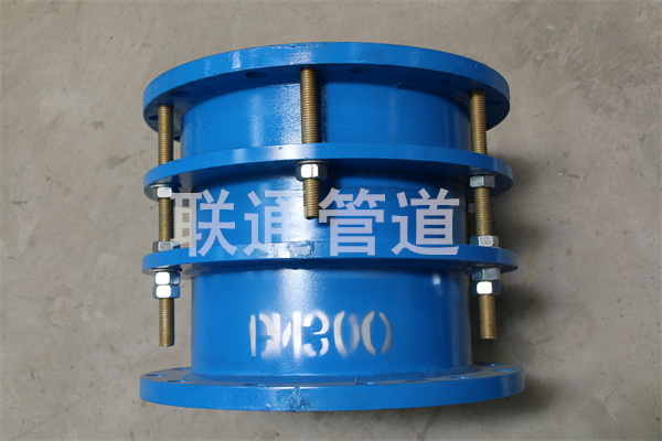 ���������s���^