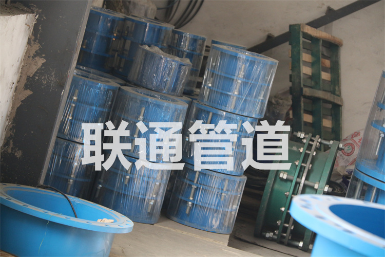 �y�T��s��