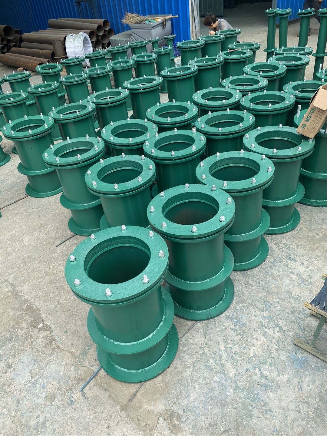 �y��A�����Է�ˮ�׹ܰ��b�D��